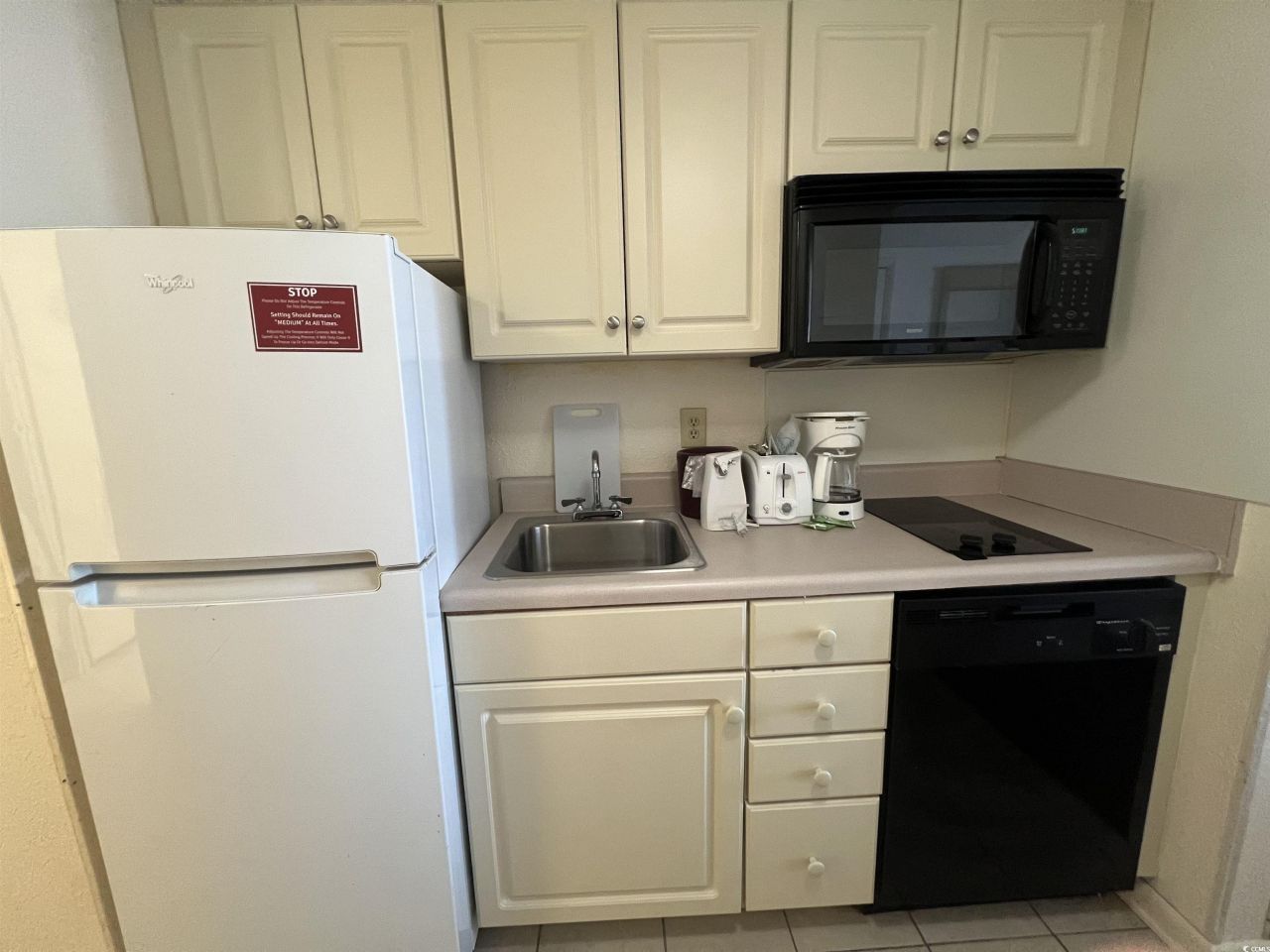 9550 Shore Dr. Photo 10