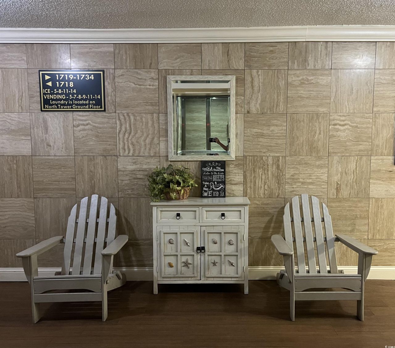 9550 Shore Dr. Photo 12