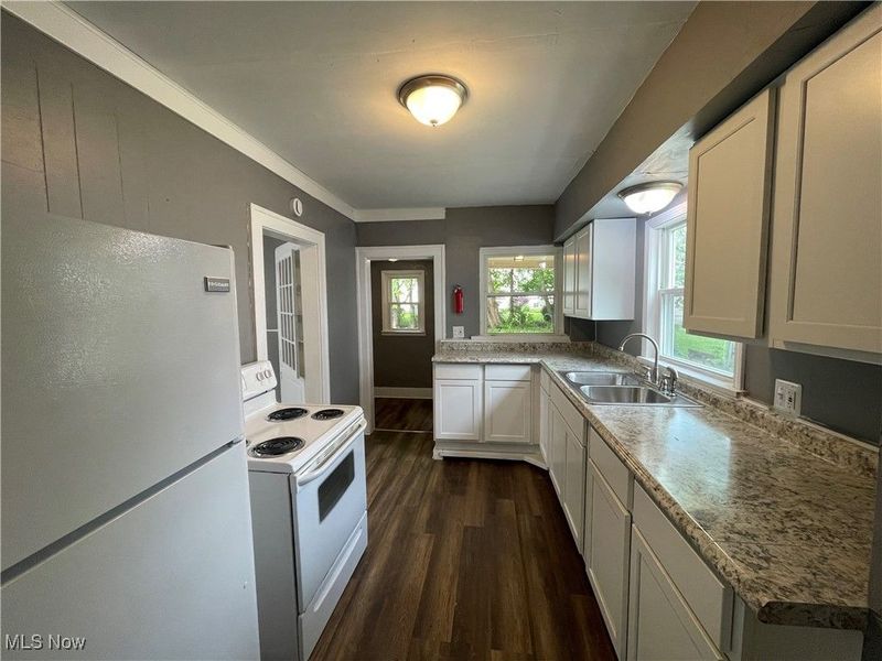 730 Noble Avenue, Akron, OH 44320 Photo 4