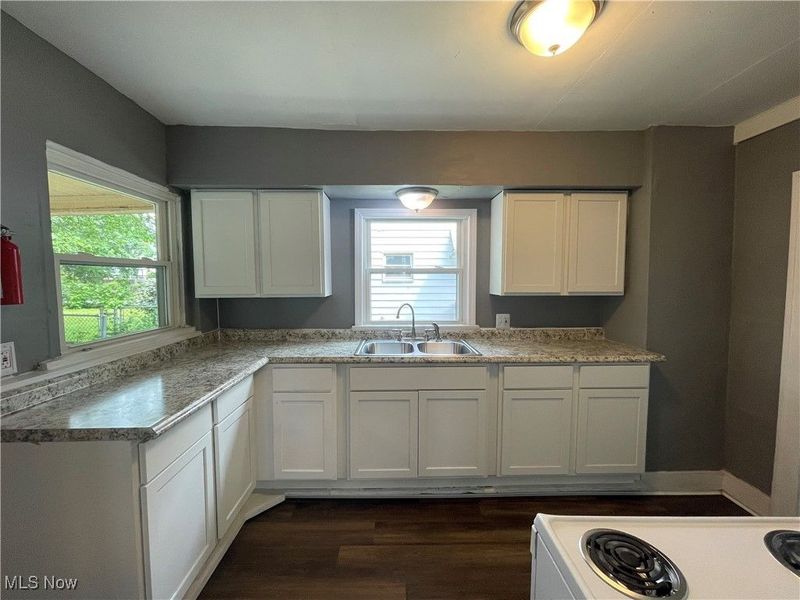 730 Noble Avenue, Akron, OH 44320 Photo 5