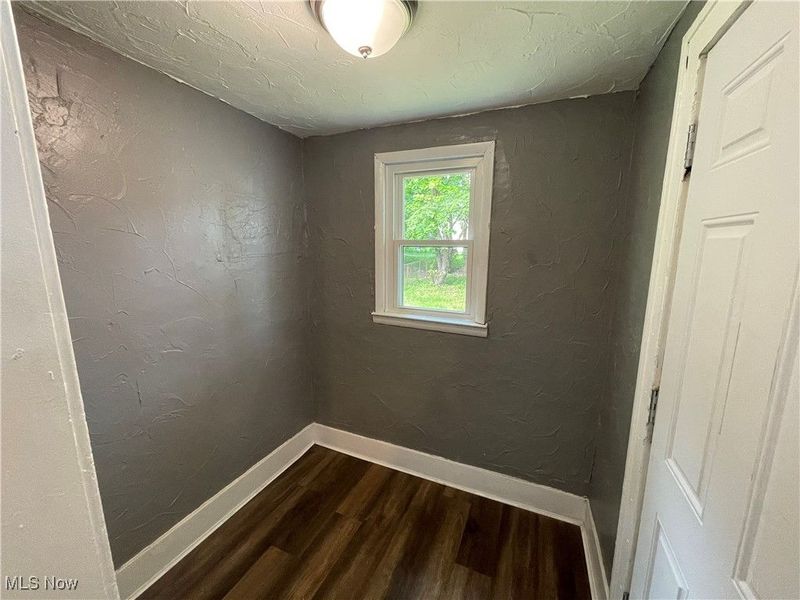 730 Noble Avenue, Akron, OH 44320 Photo 6