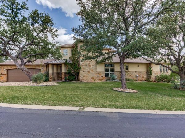 208 Colina Cove Dr DR, Kingsland, TX 78639