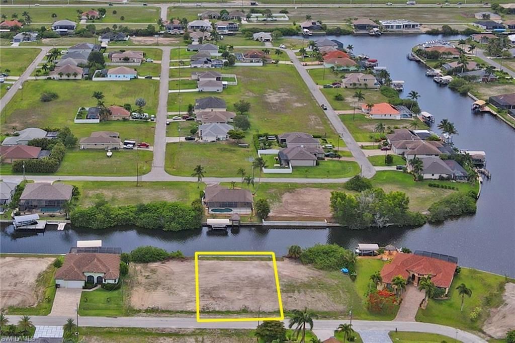 411 NW 35th Pl, Cape Coral, FL 33993 Photo