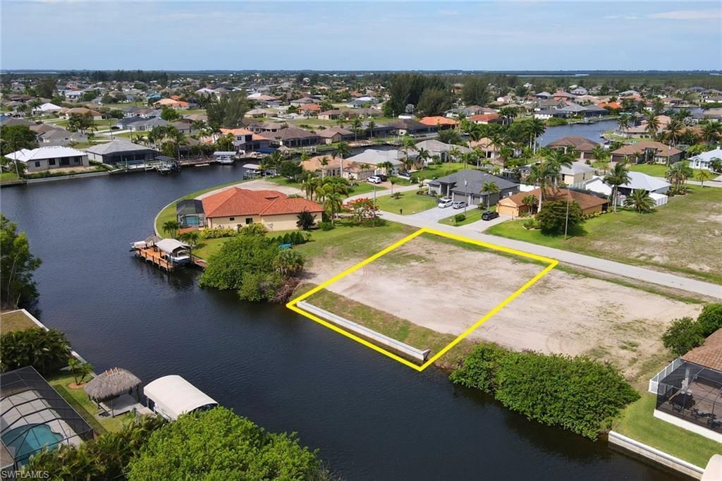 411 NW 35th Pl, Cape Coral, FL 33993 Photo