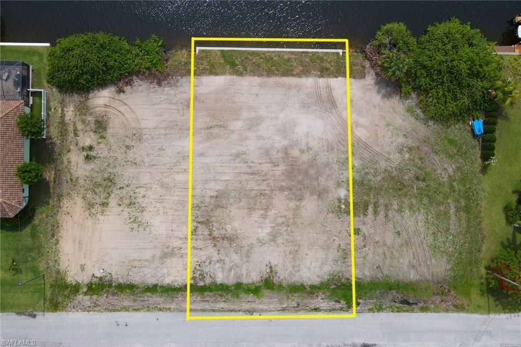411 NW 35th Pl, Cape Coral, FL 33993 Photo