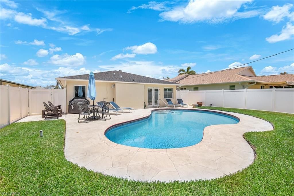 636 98th Ave N, Naples, FL 34108 Photo