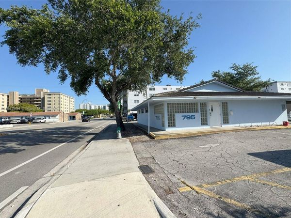795 S Federal Hwy, Hollywood, FL 33020