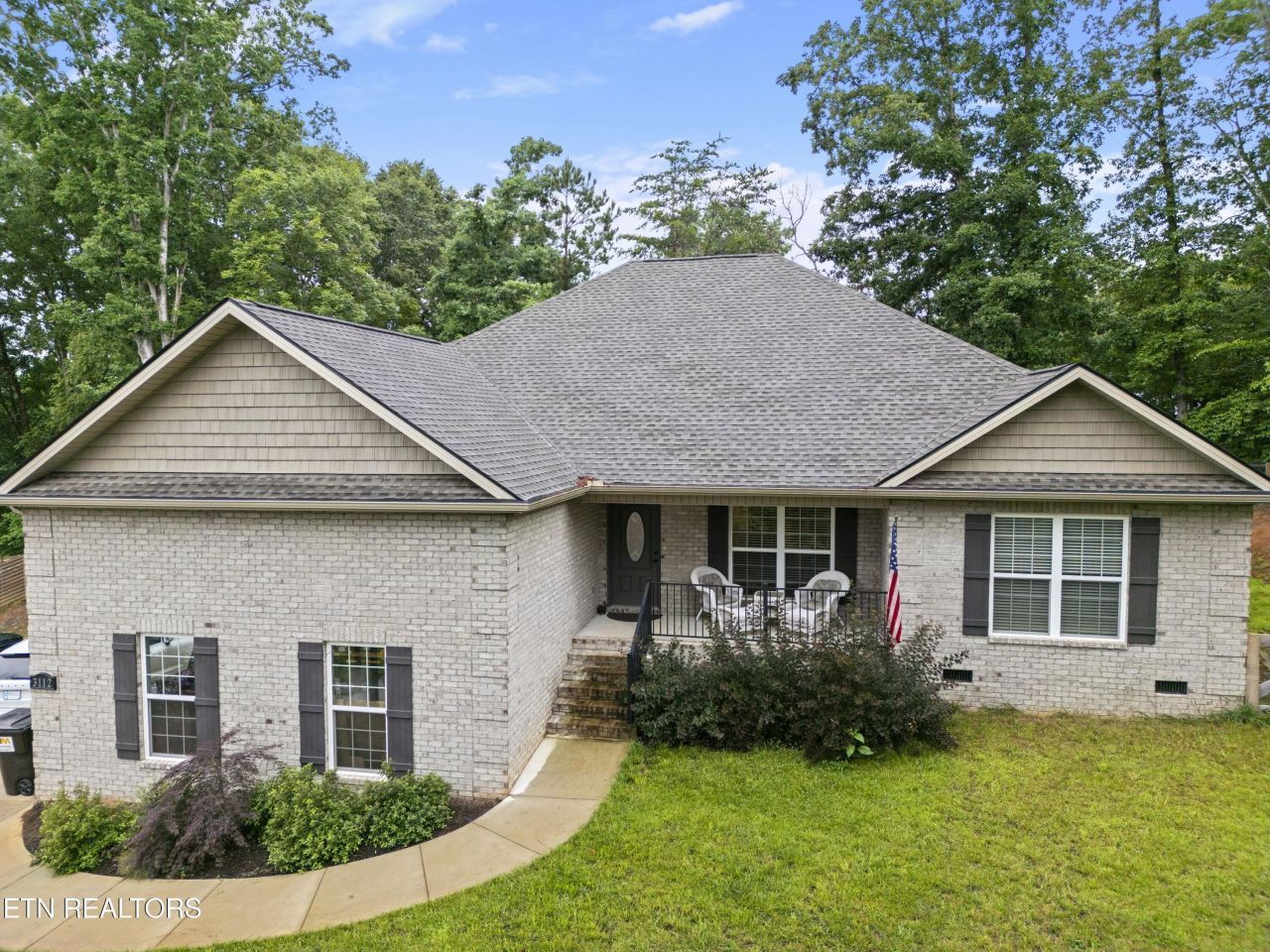 3112 Sagegrass Drive, Louisville, TN 37777 Main Photo