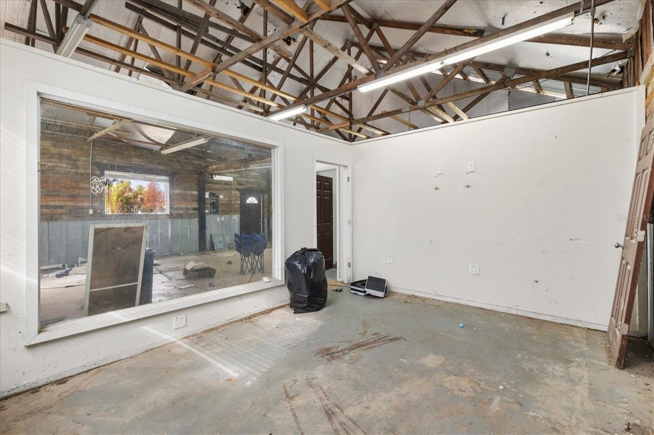 10973 N Us Highway 301, Oxford, FL 34484 Photo