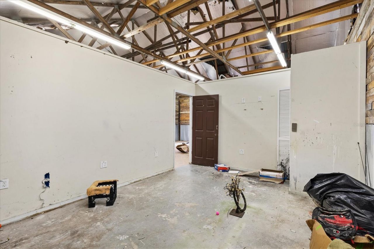 10973 N Us Highway 301, Oxford, FL 34484 Photo