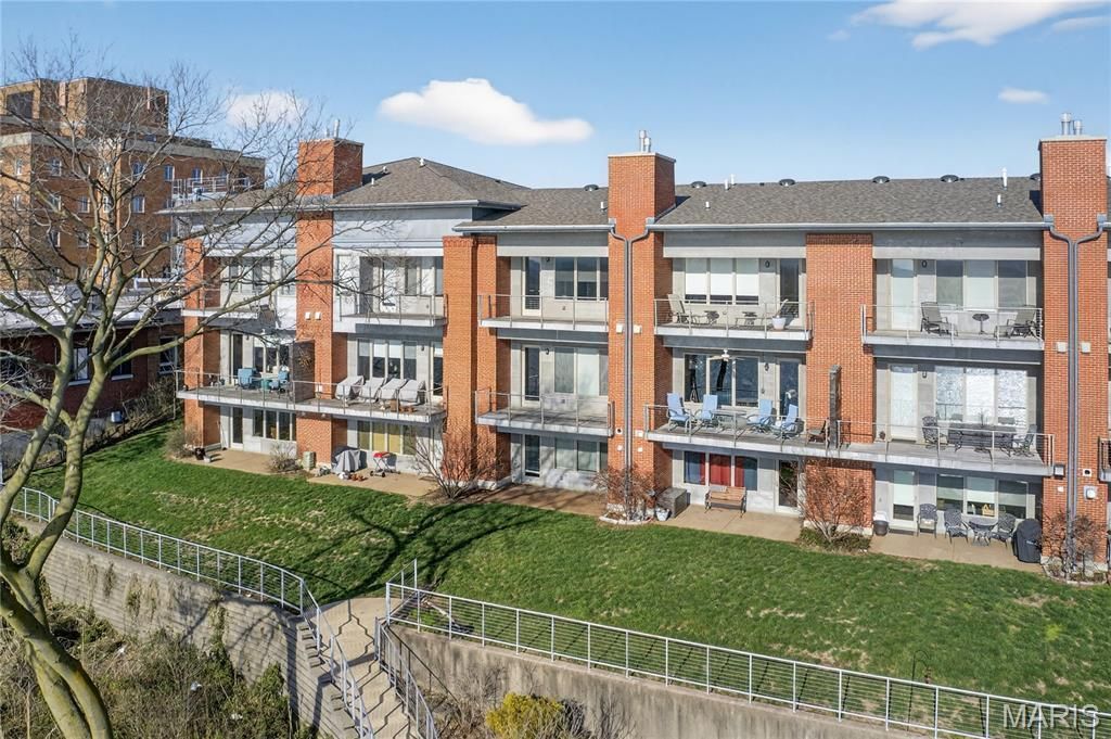 5310 Chouteaus Bluff Drive, Unit 5310, Saint Louis, MO 63111 Main Photo