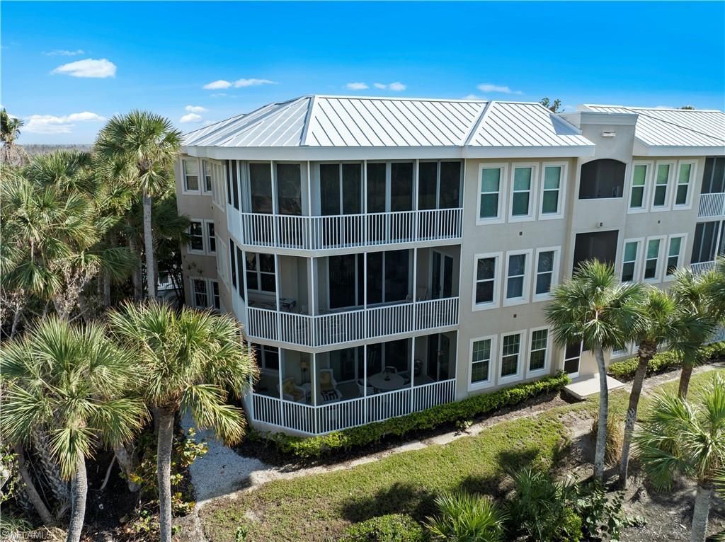 5681 Baltusrol Ct, Unit 2B, Sanibel, FL 33957 Photo