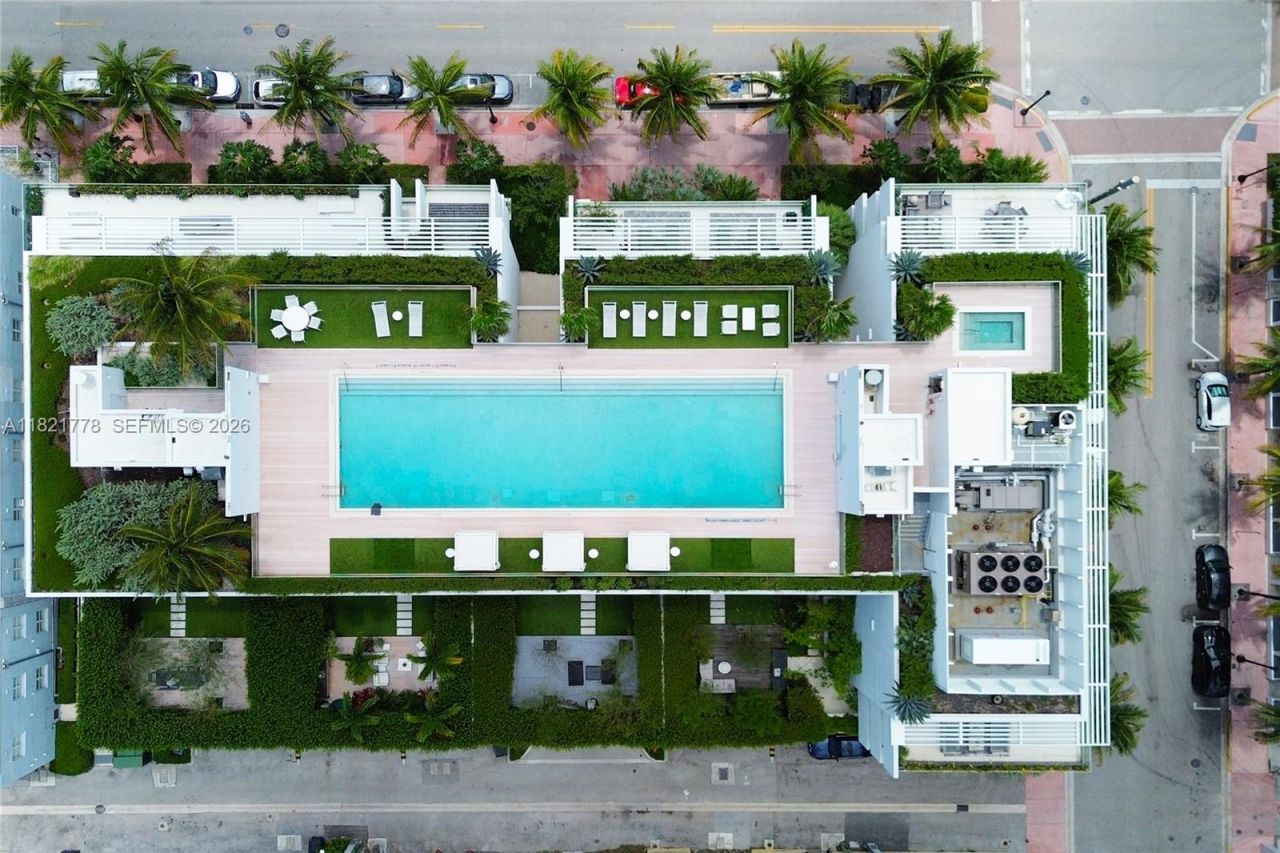 300 Collins Ave, Unit 3D, Miami Beach, FL 33139 Photo