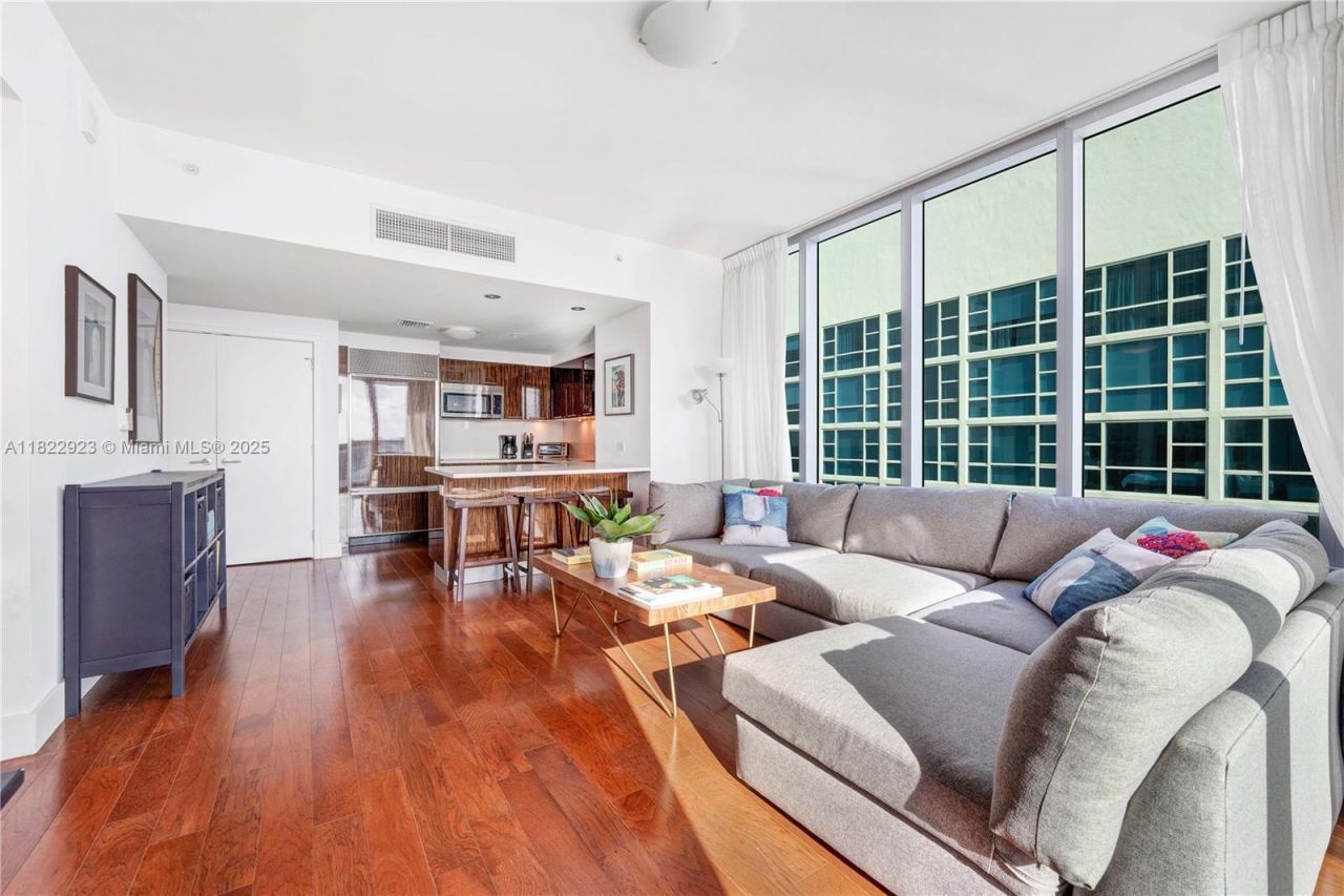 6899 Collins Ave, Unit 1409, Miami Beach, FL 33141 Photo