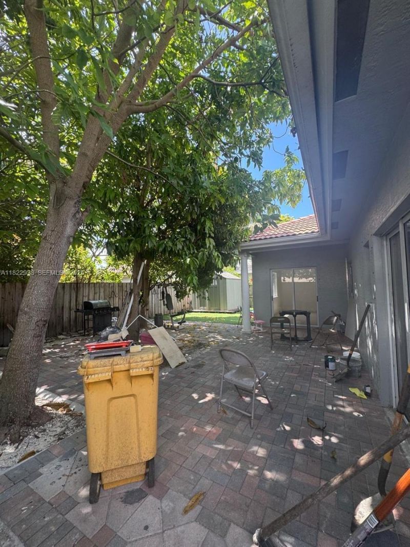 1281 NE 41st Pl, Homestead, FL 33033 Photo