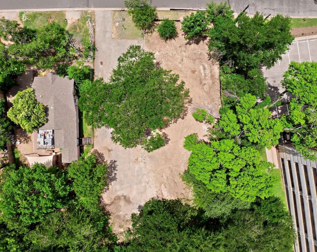 517 Bouldin Ave, Austin, TX 78704 Main Photo