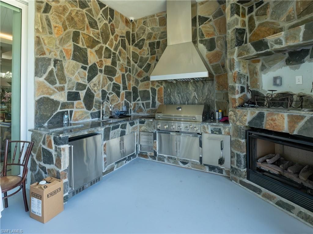 256 Price St, Naples, FL 34113 Photo