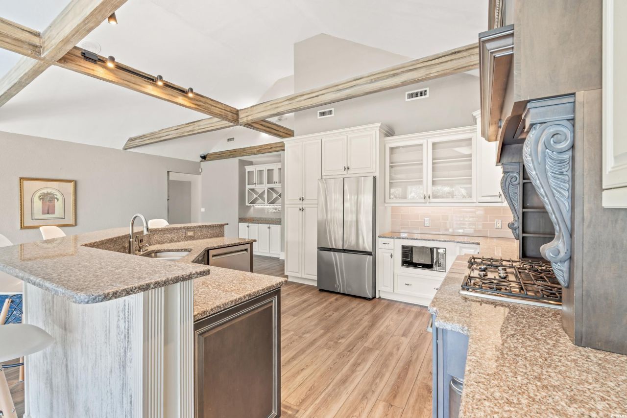 3597 Sunfish St. Photo 6