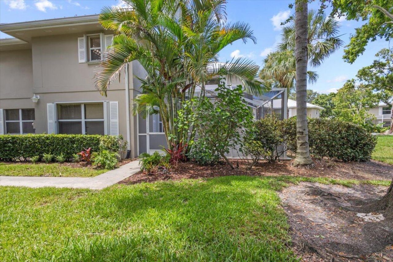 2846 SW Lakemont Place, Palm City, FL 34990 Photo