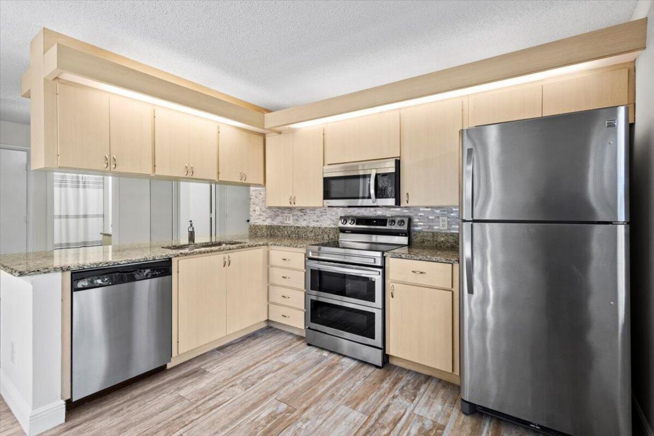 2846 SW Lakemont Place, Palm City, FL 34990 Photo