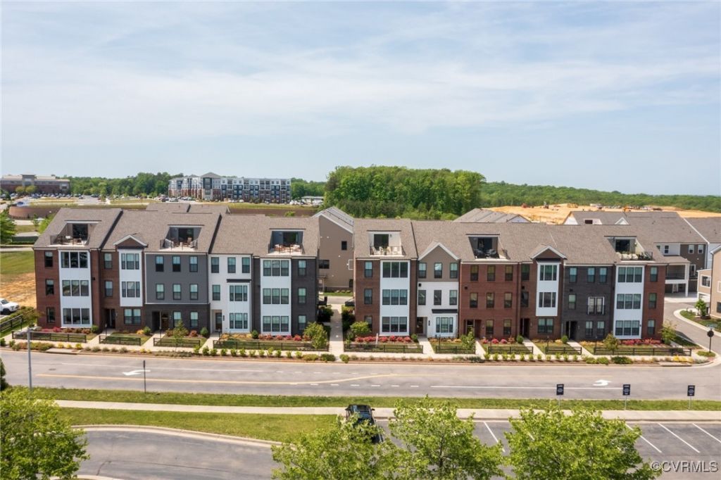 225 Golden Haze Alley, Unit 5-1, Midlothian, VA 23113 Main Photo
