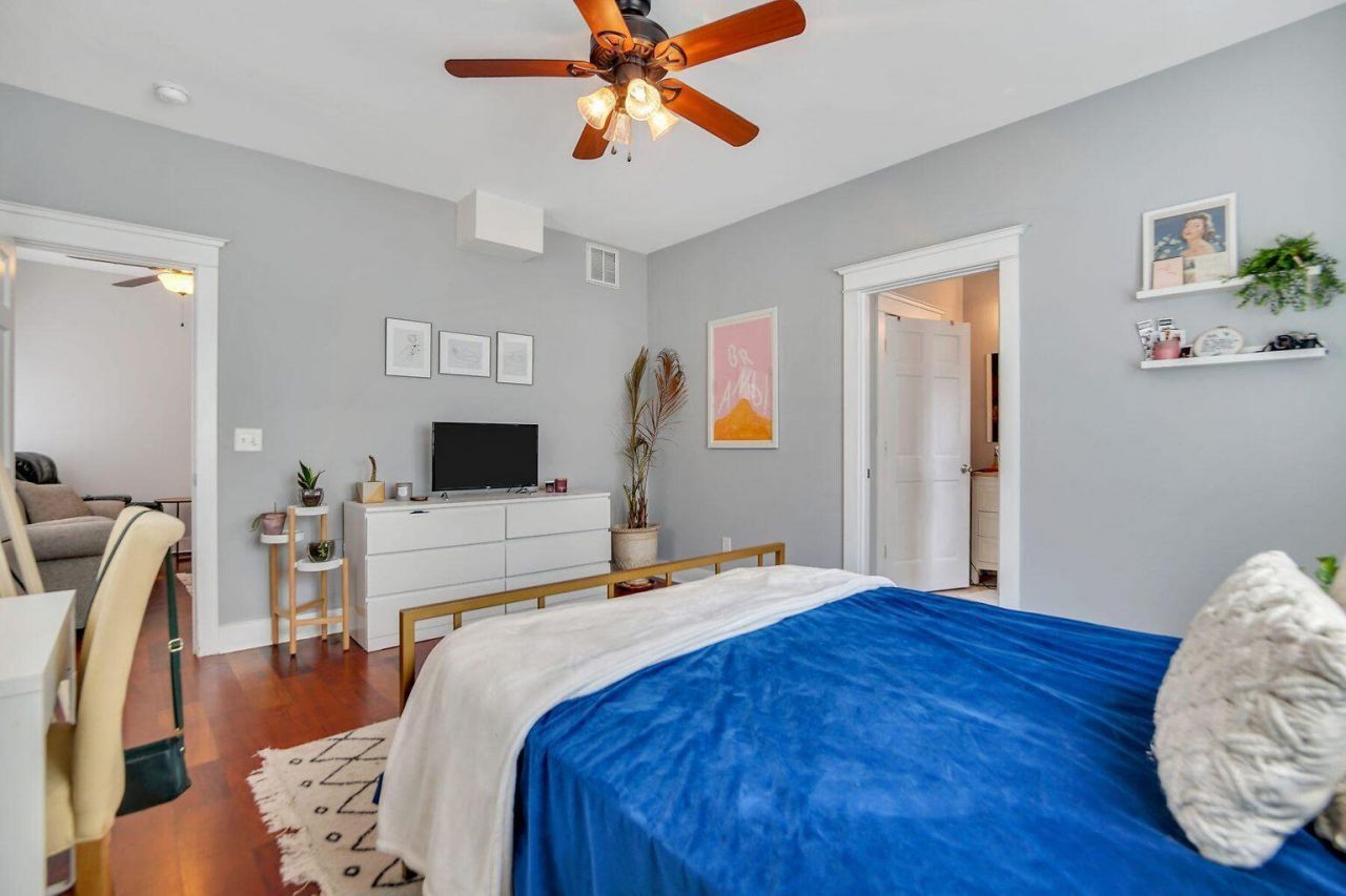 66 America Street Photo 10