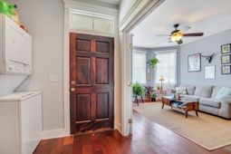 66 America Street photo 4