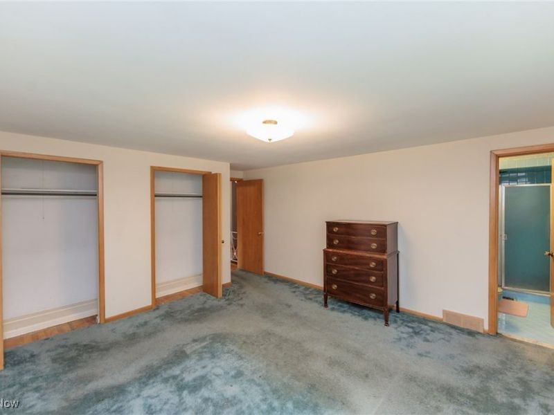 2375 Glendon Road, Cleveland, OH 44118 Photo 27