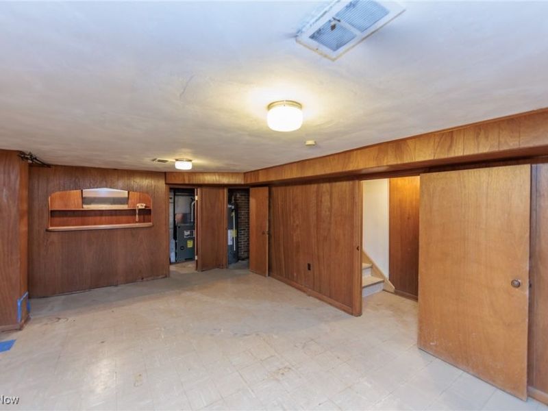 2375 Glendon Road, Cleveland, OH 44118 Photo 40