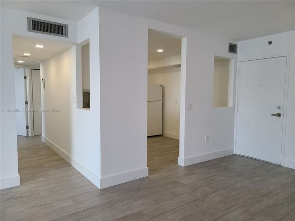 2851 NE 183rd St, Unit 1812E, Aventura, FL 33160