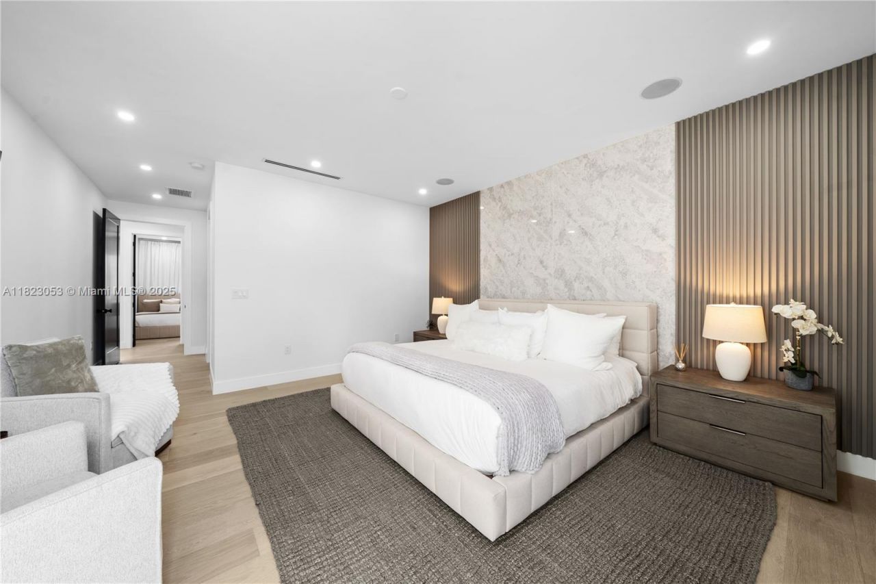 550 NW 42nd St, Miami, FL 33127 Photo