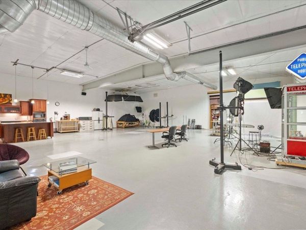 1225 Greenway Cross, Madison, WI 53713