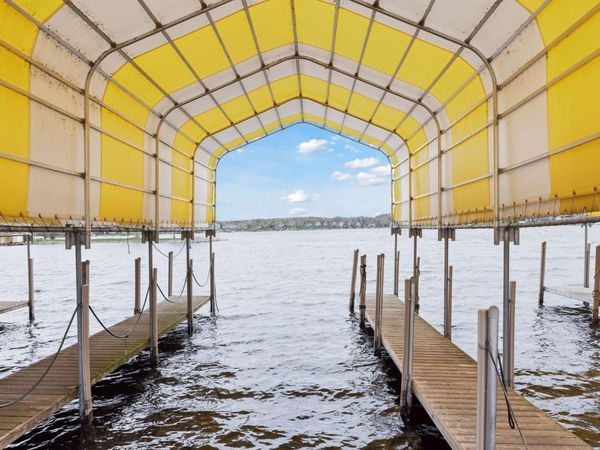 5410 Three Points Boulevard, Unit 435, Mound, MN 55364