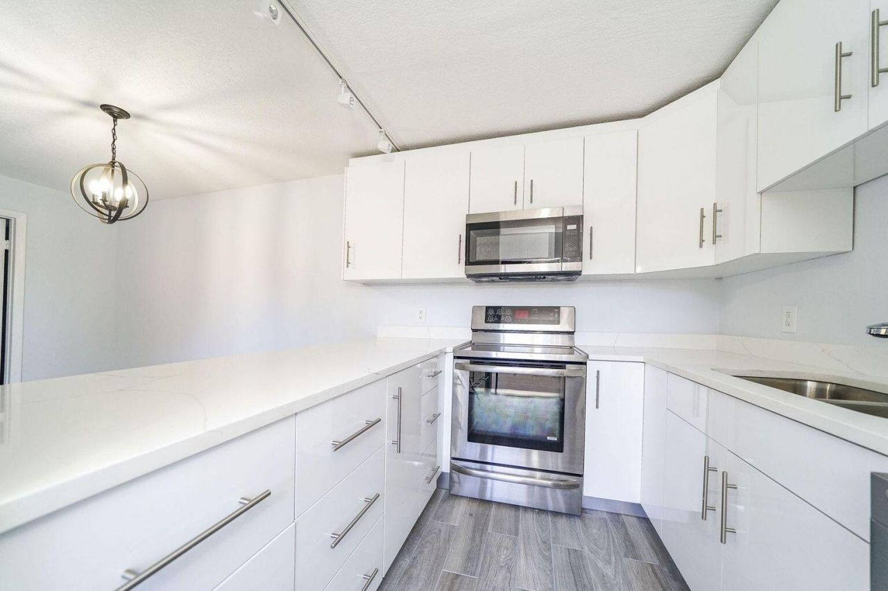 825 Center Street, Unit 32a, Jupiter, FL 33458 Photo