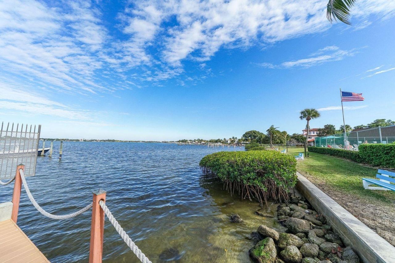 825 Center Street, Unit 32a, Jupiter, FL 33458 Photo