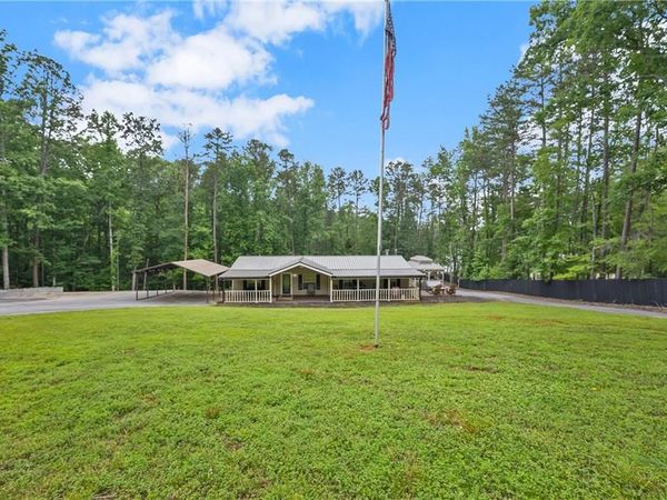 679 Suttles Road, Martin, GA 30557