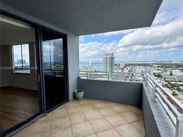 1330 West Ave, Unit 3007, Miami Beach, FL 33139