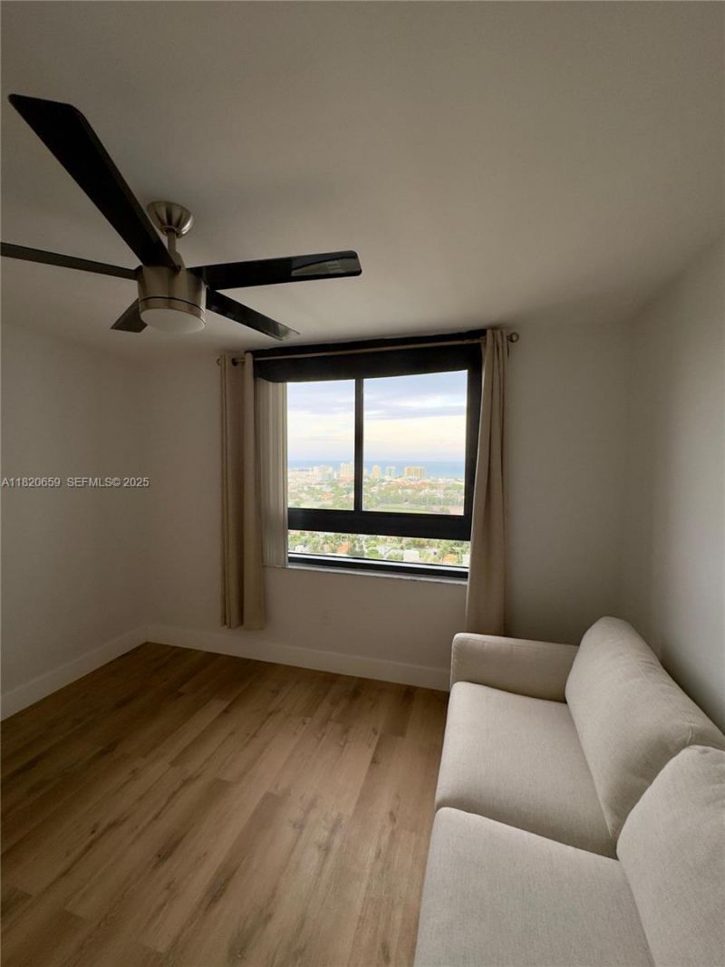 1330 West Ave, Unit 3007, Miami Beach, FL 33139 Photo