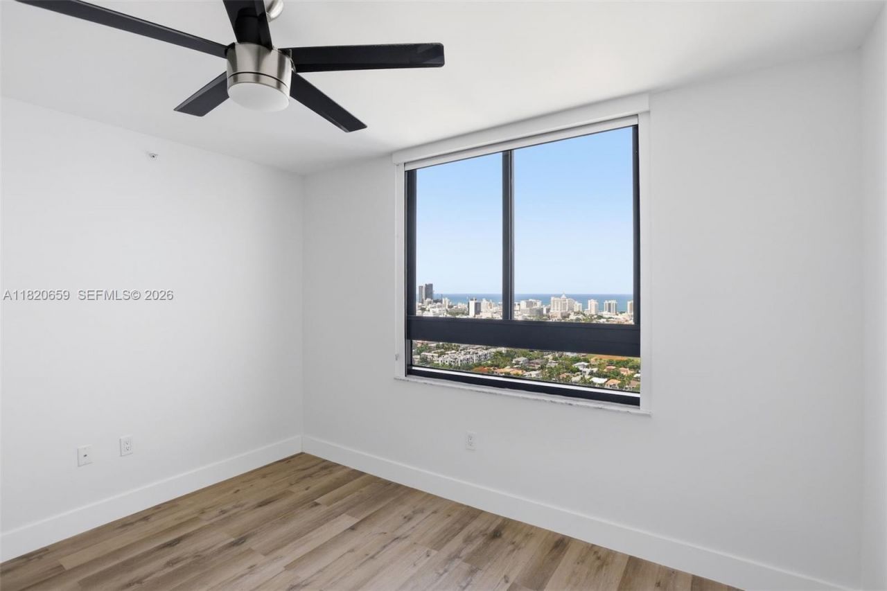 1330 West Ave, Unit 3007, Miami Beach, FL 33139 Photo