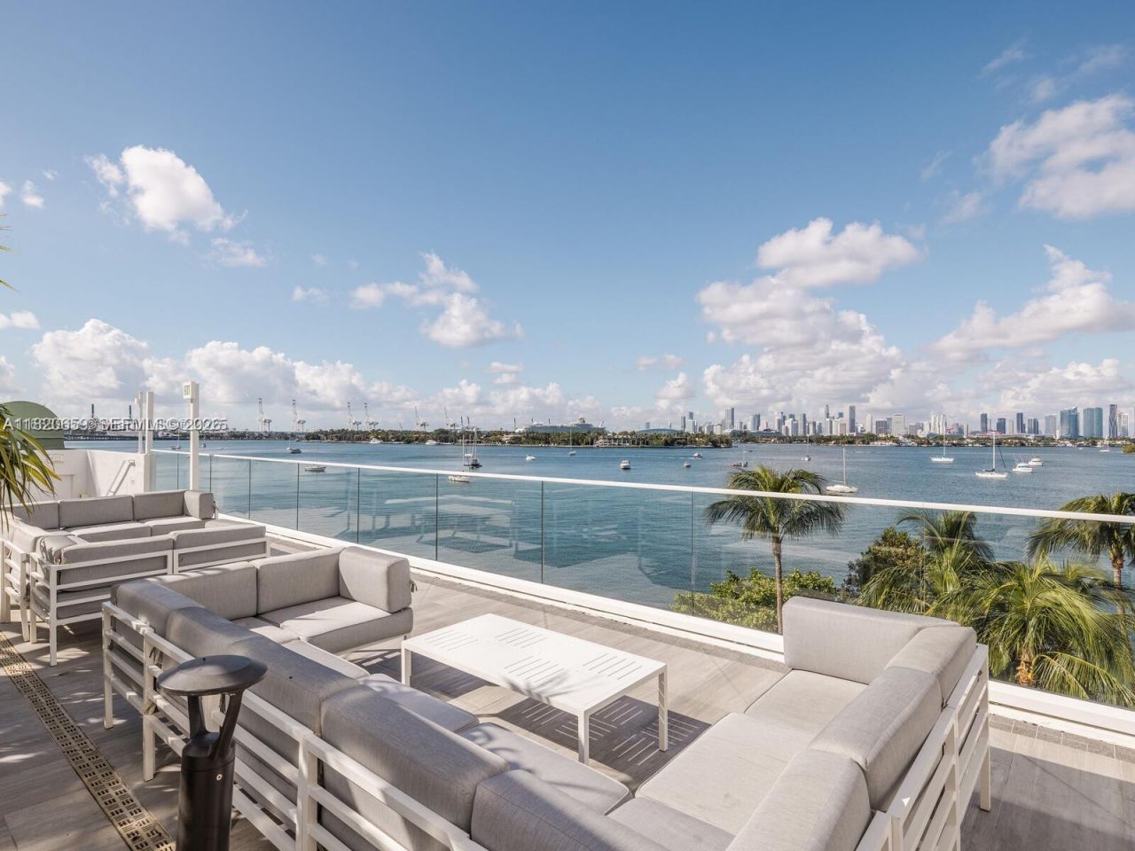 1330 West Ave, Unit 3007, Miami Beach, FL 33139 Photo