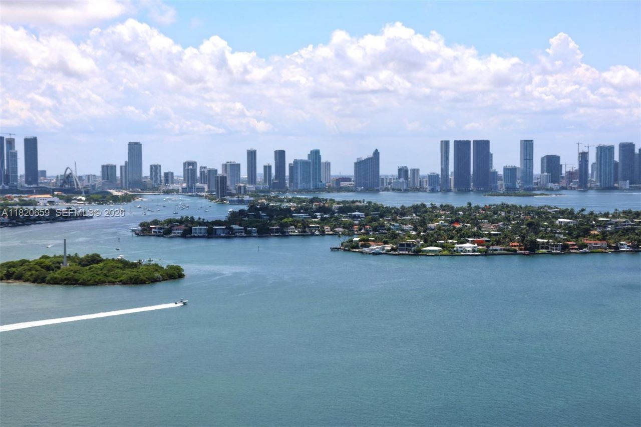 1330 West Ave, Unit 3007, Miami Beach, FL 33139 Photo