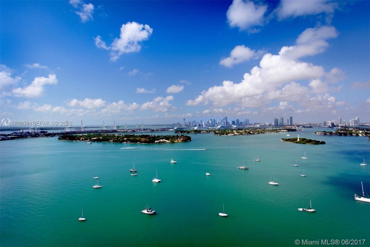 1330 West Ave, Unit 3007, Miami Beach, FL 33139 Photo