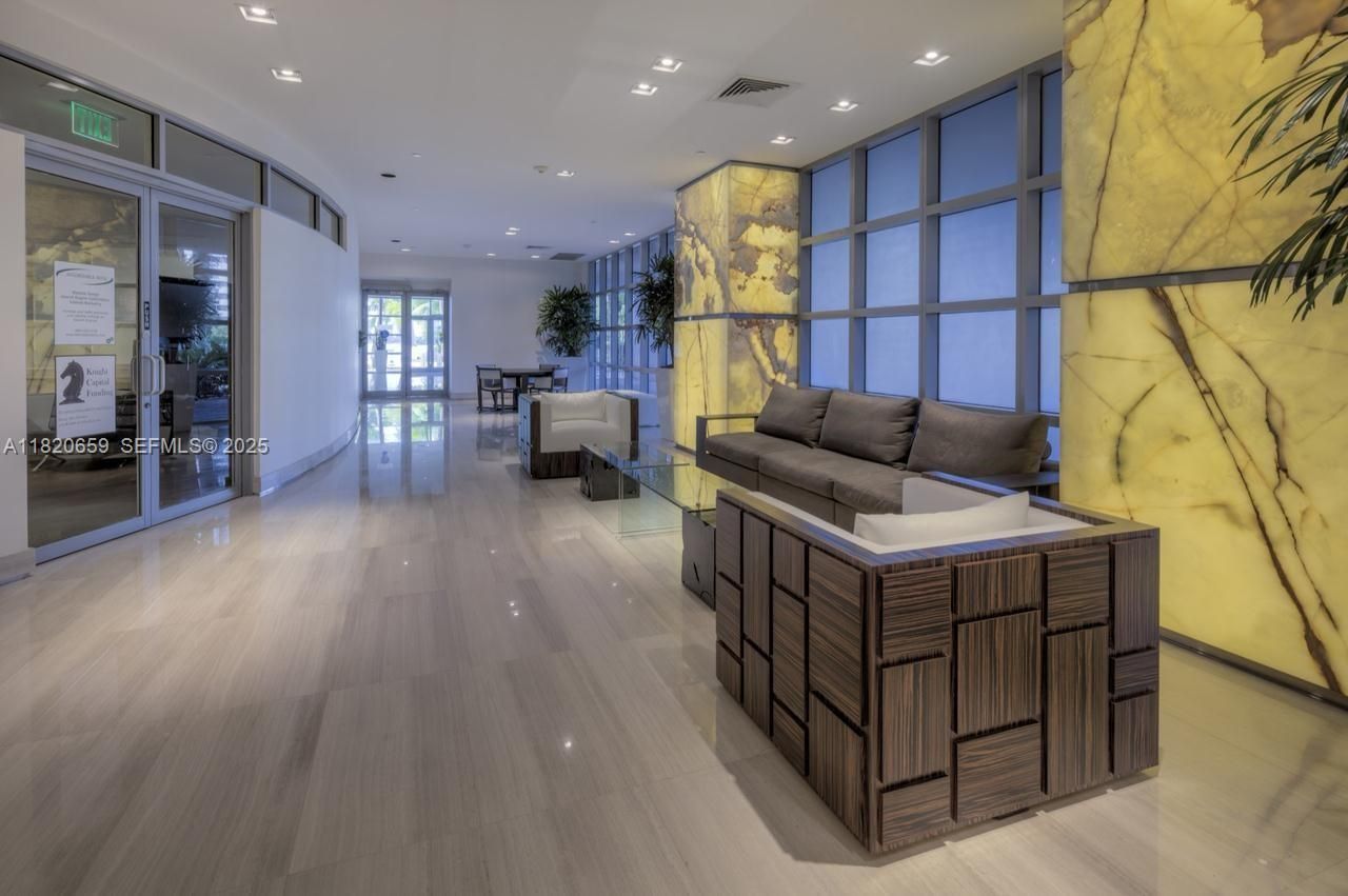 1330 West Ave, Unit 3007, Miami Beach, FL 33139 Photo