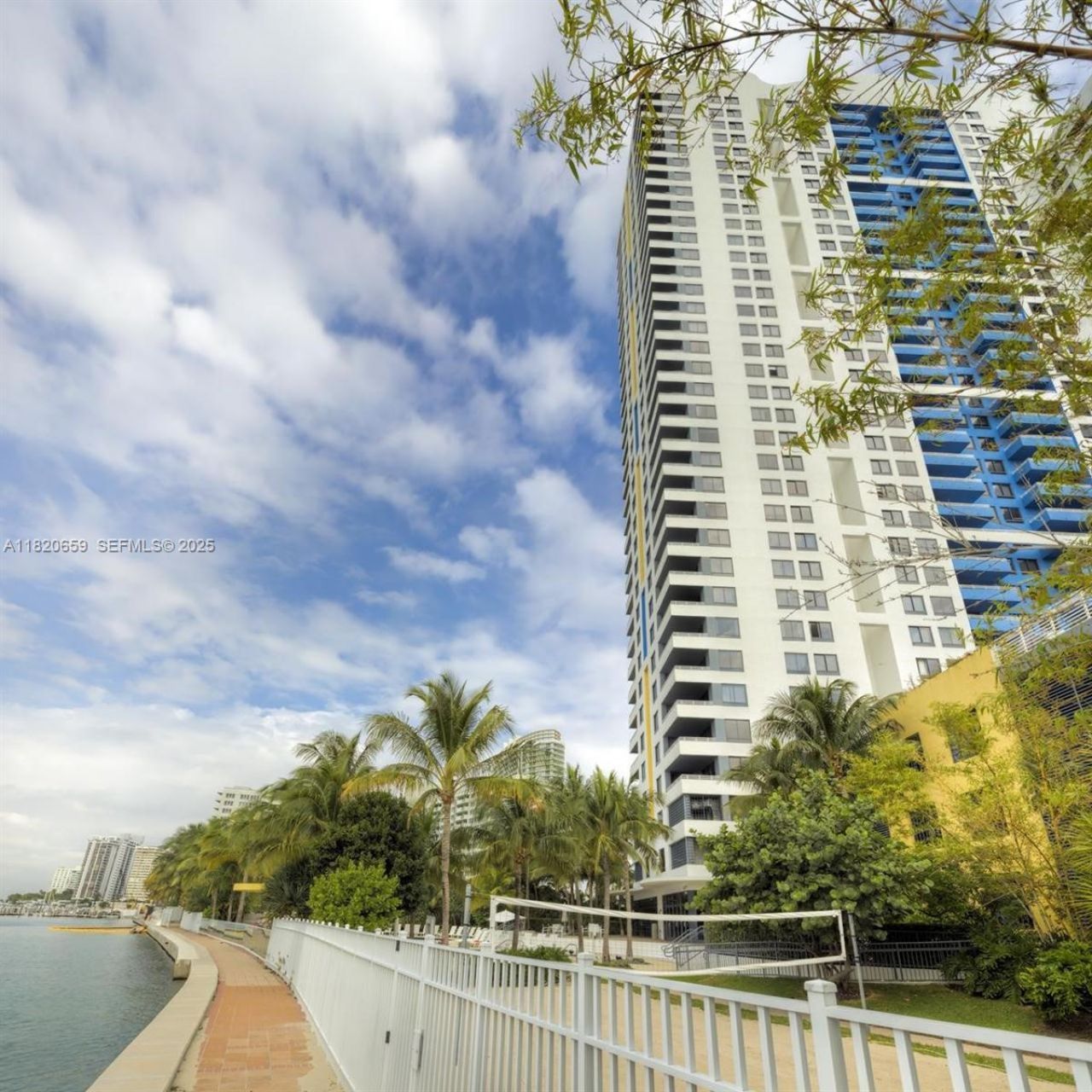 1330 West Ave, Unit 3007, Miami Beach, FL 33139 Photo