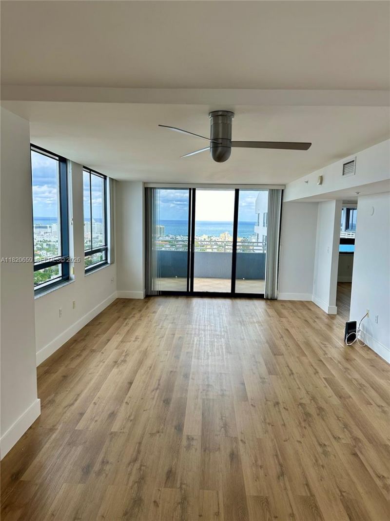 1330 West Ave, Unit 3007, Miami Beach, FL 33139 Photo
