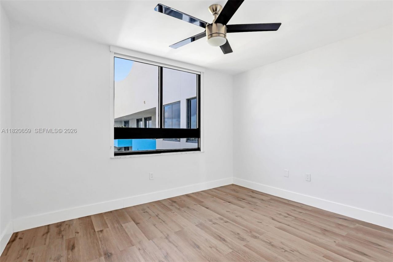1330 West Ave, Unit 3007, Miami Beach, FL 33139 Photo