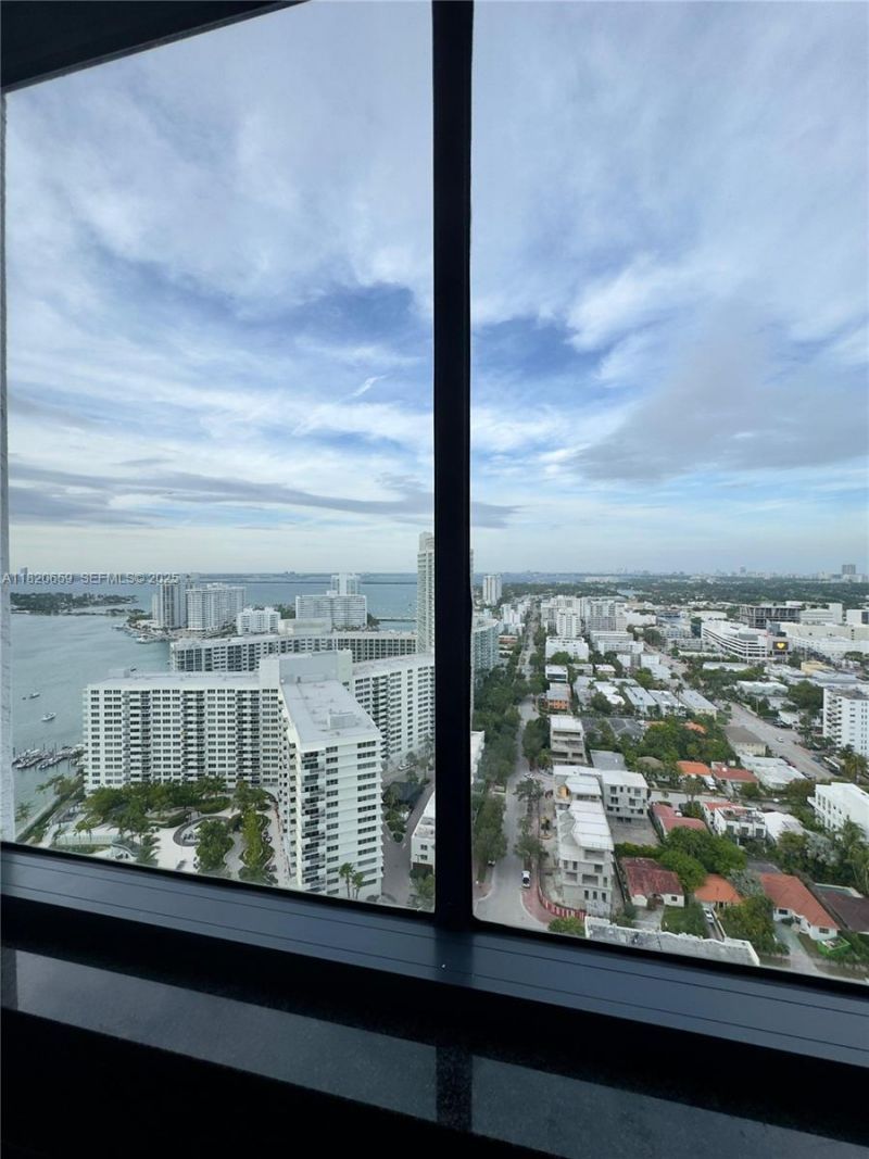 1330 West Ave, Unit 3007, Miami Beach, FL 33139 Photo