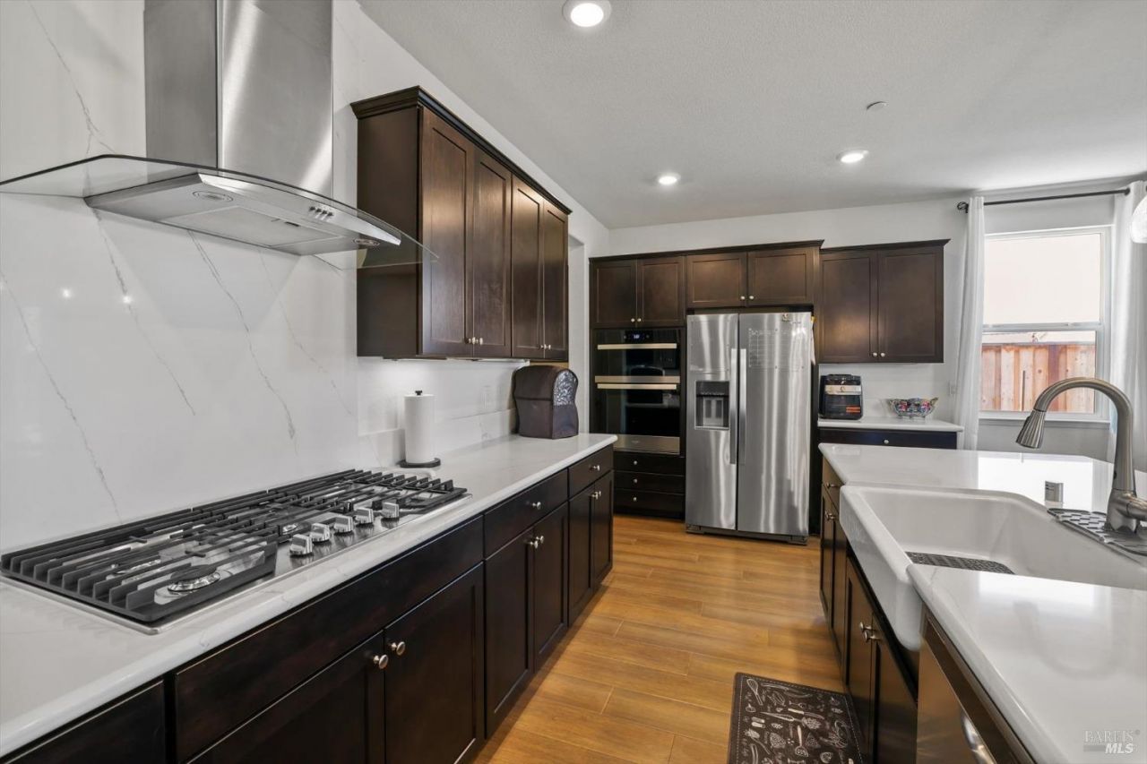 805 Broadfork Circle, Vacaville, CA 95687 Main Photo