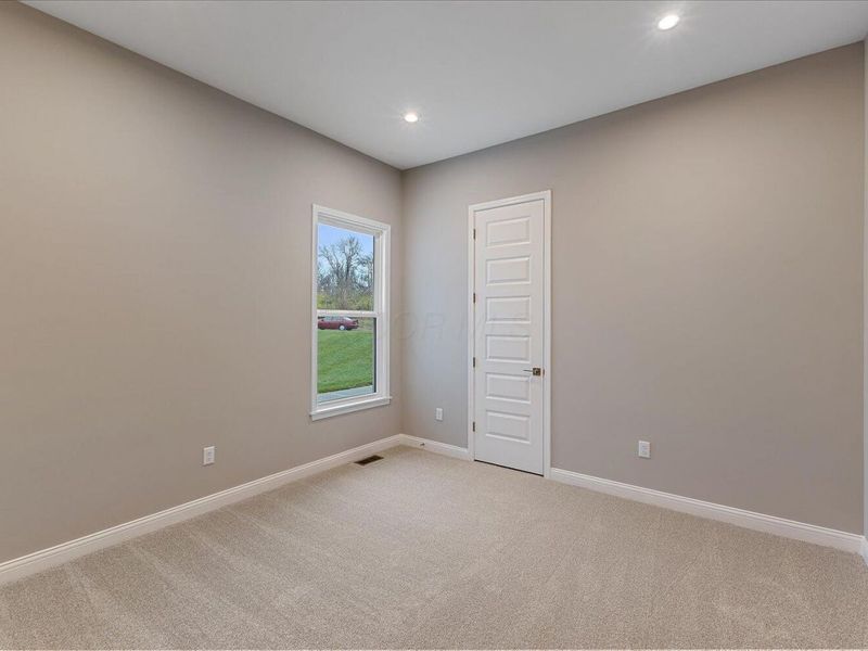 2504 Bent Grass Drive, Beavercreek, OH 45431 Photo 26