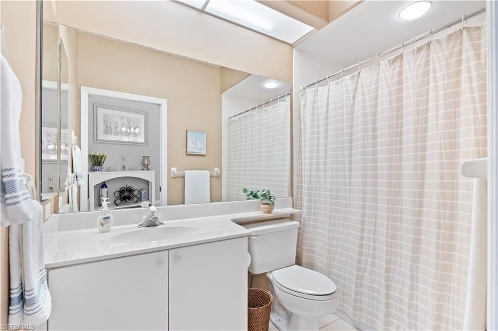 13520 Southampton Dr, Bonita Springs, FL 34135 Photo